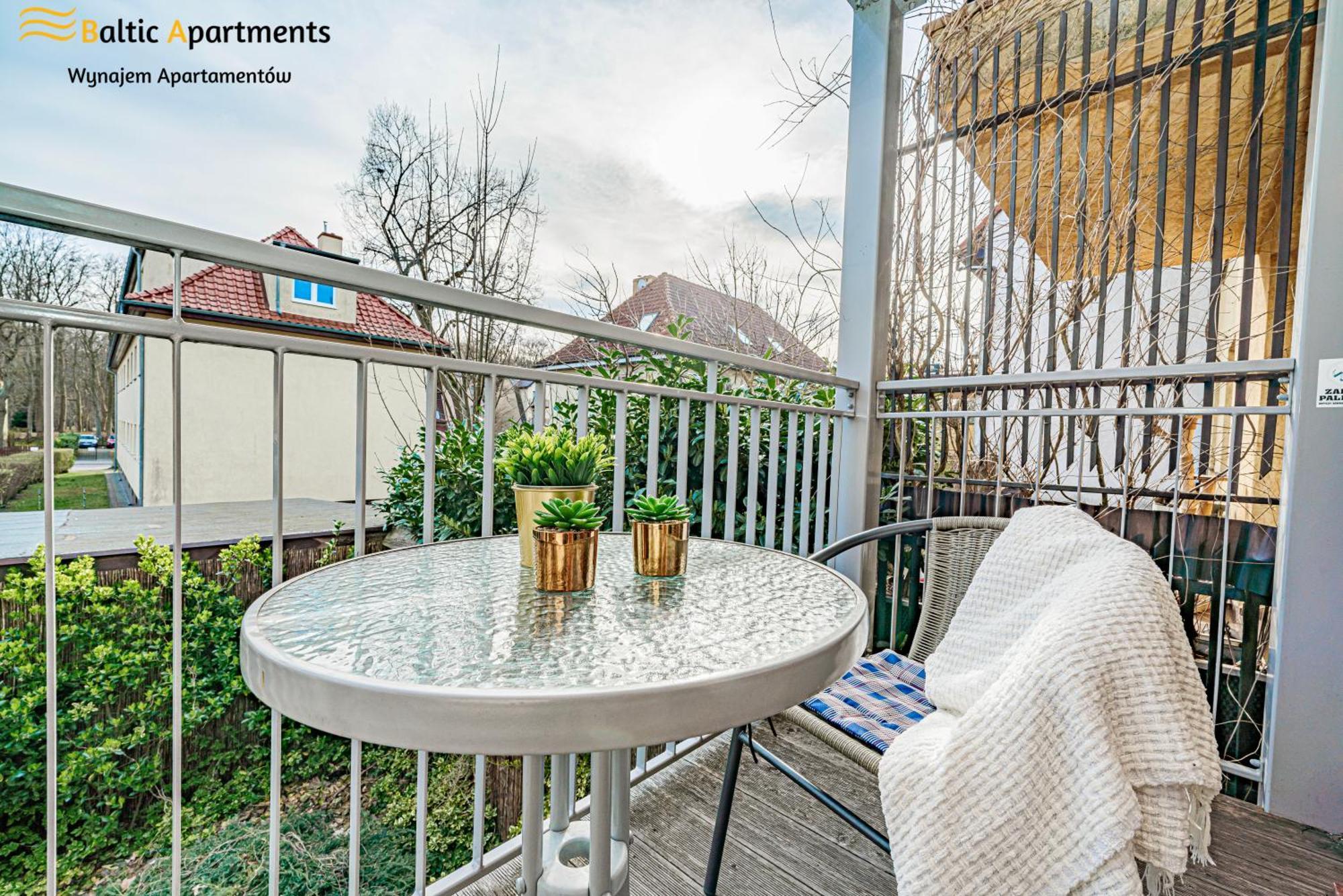 Baltic Apartments - Hotelik Przy Promenadzie Świnoujście Exteriör bild