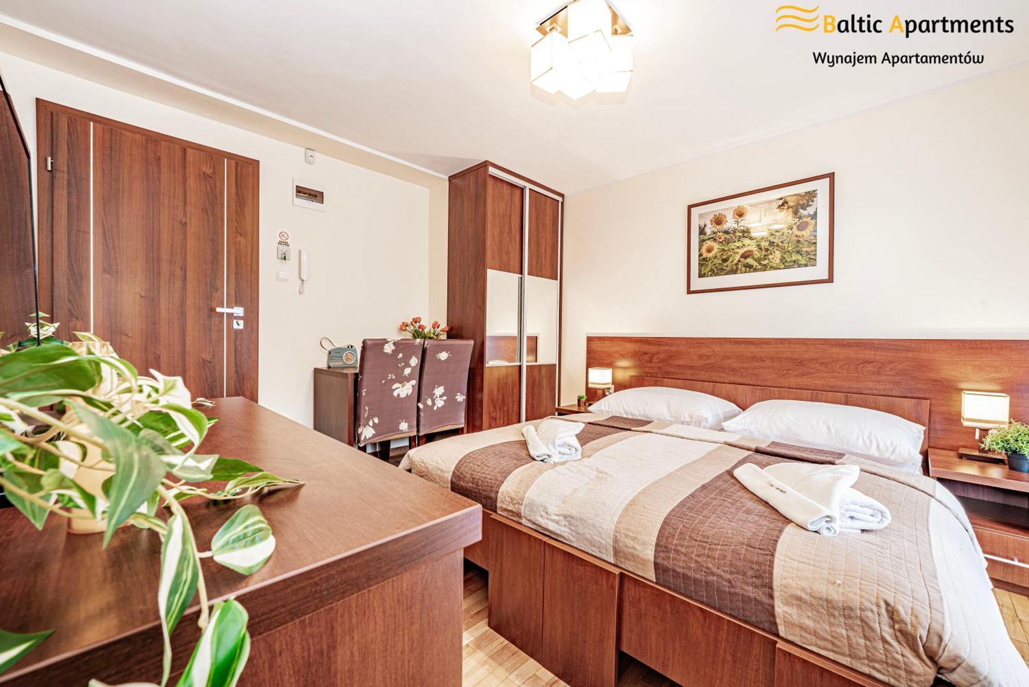 Baltic Apartments - Hotelik Przy Promenadzie Świnoujście Exteriör bild